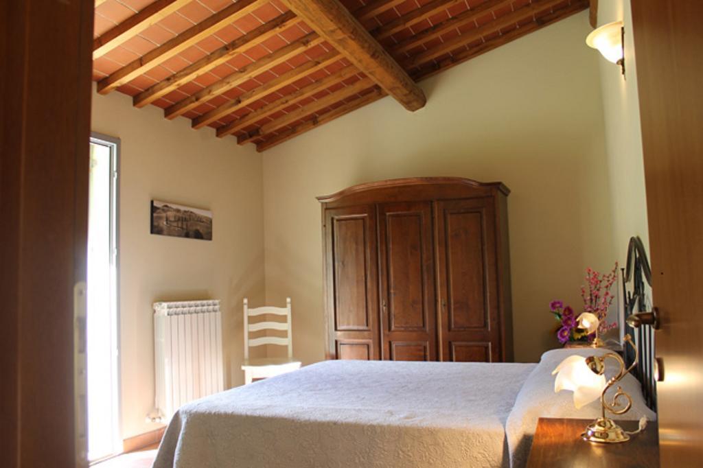 Pergine Valdarno Agriturismo Dimore Di Poggianto الغرفة الصورة